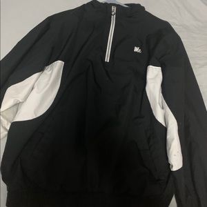 Sports windbreaker